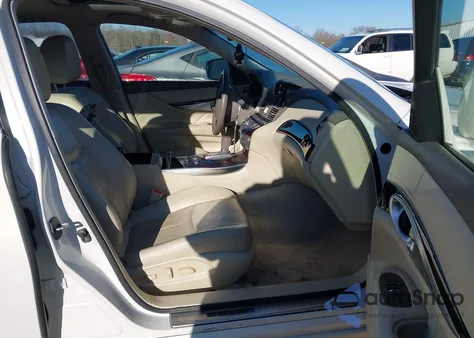 2011 Infiniti M37X z USA, uszkodzony, nr VIN JN1BY1AR1BM375236